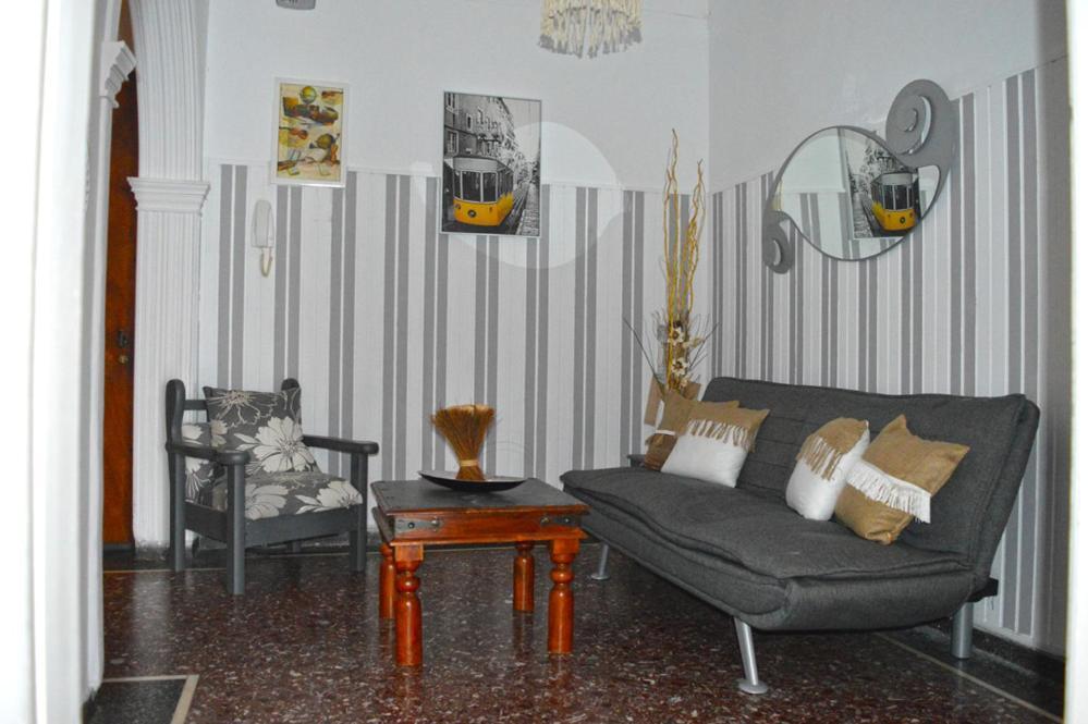 Aggeliki'S Apartment 埃尔莫波利斯 外观 照片